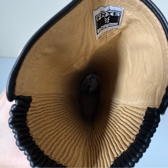 Frye Black Leather Melissa Scrunch Tall Riding Boots size 8 - Picture 11 of 11